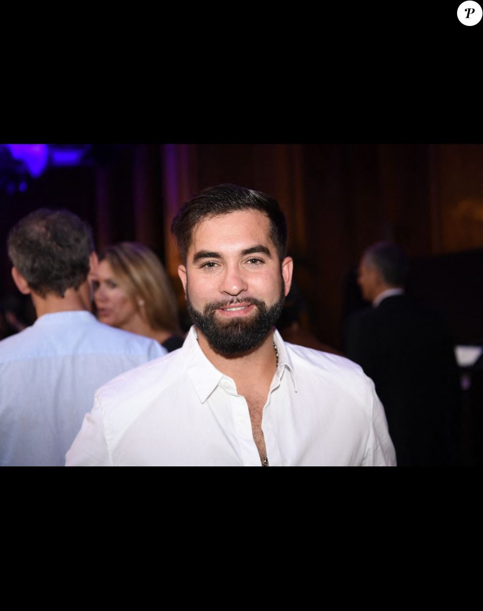 Kendji Girac - Soirée de lancement du magazine Oniriq à l'hôtel Plaza Athénée à Paris le 26 juin 2022.