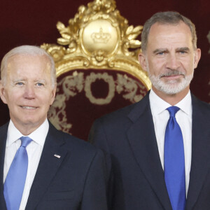 Le roi Felipe VI d'Espagne et la reine Letizia avec Joe Biden (président des Etats-Unis), et sa femme Jill - Dîner de gala du 32ème Sommet de l'OTAN au Palais royal de Madrid, le 28 juin 2022. 