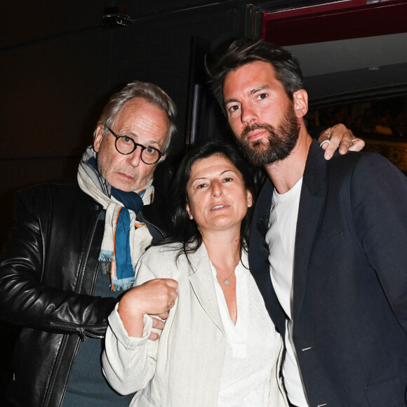 Exclusif - Fabrice Luchini avec sa compagne Emmanuelle Garassino et Jean Robert-Charrier - 100e du spectacle de Vincent Dedienne, "Un soir de gala", au théâtre Marigny. Paris, le 27 juin 2022. © Coadic Guirec/Bestimage