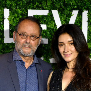 Jean Reno et sa femme Zofia au 61eme Festival de Télévision de Monte Carlo au Grimaldi Forum, le 18 juin 2022. © Bruno Bebert / Bestimage