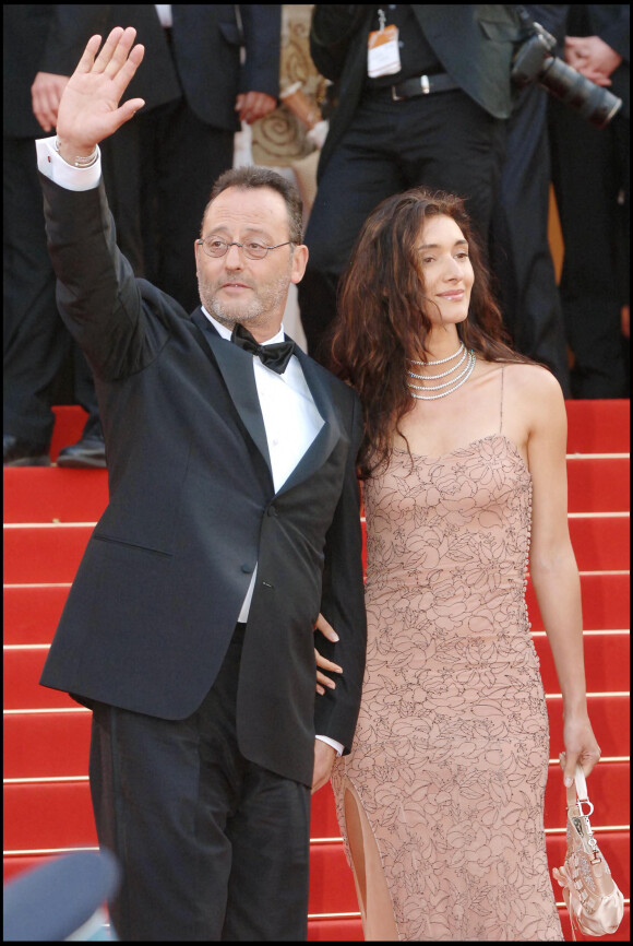 Jean Reno et Zofia Borucka - Cérémonie d'ouverture du 59e Festival de Cannes.