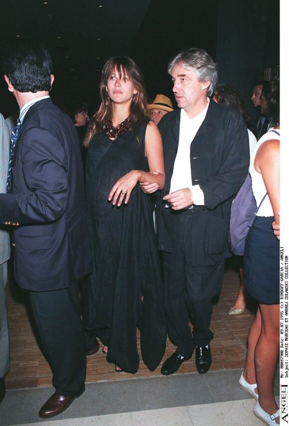 Sophie Marceau et Andrzej Zulawski - Défilé Haute Couture 95/96 Automne-hiver Ungaro, le 9 juillet 1995