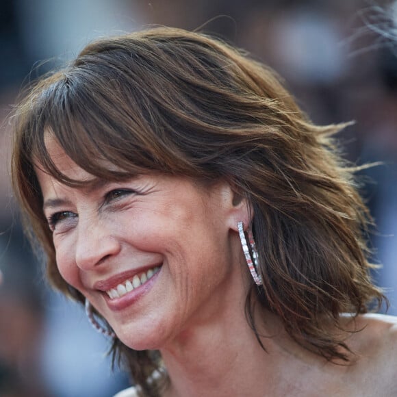 François Ozon, Sophie Marceau, André Dussollier - Montée des marches du film " Tout s'est bien passé " lors du 74ème Festival International du Film de Cannes. Le 7 juillet 2021 © Borde-Jacovides-Moreau / Bestimage 