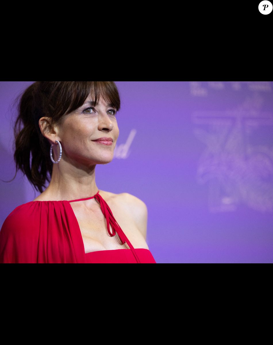 Sophie Marceau - Photocall du dîner du 75ème Festival International du Film de Cannes. Le 24 mai 2022 © Olivier Borde / Bestimage
