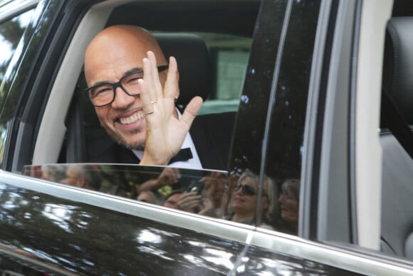 Mariage religieux de Pascal Obispo et Julie Hantson en l'église Notre-Dame-des-Flots au Cap-Ferret