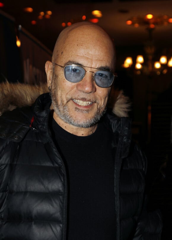 Exclusif - Pascal Obispo - People dans les backstage du concert de A.Chamfort "Dandy Symphonique" au Grand Rex à Paris. Le 23 mars 2022 © Denis Guignebourg / Bestimage 