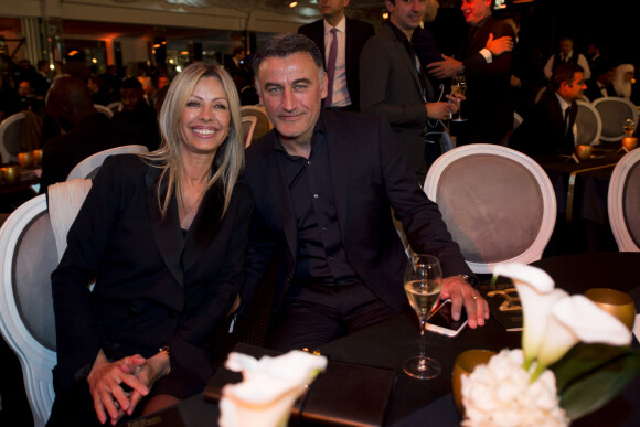 Christophe Galtier et sa femme lors de la soirée de la 28ème cérémonie des trophées UNFP (Union nationale des footballeurs professionnels) au Pavillon d'Armenonville à Paris, France.