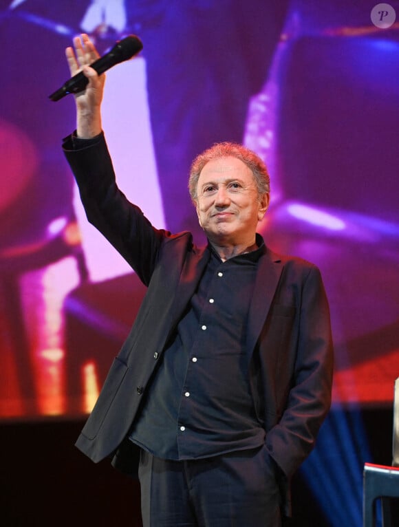 Exclusif - Michel Drucker - Soirée du 20ème anniversaire de la chaîne Mélody TV à l'Olympia de Paris. © Coadic Guirec - Giancarlo Gorassini/Bestimage