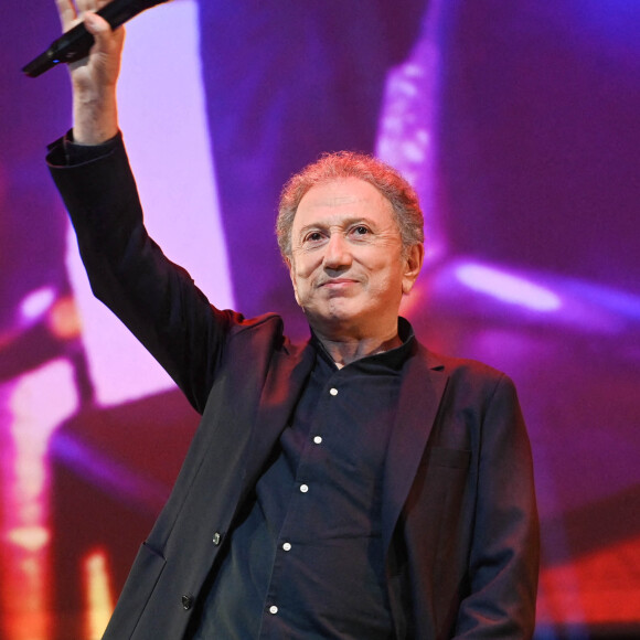 Exclusif - Michel Drucker - Soirée du 20ème anniversaire de la chaîne Mélody TV à l'Olympia de Paris. © Coadic Guirec - Giancarlo Gorassini/Bestimage