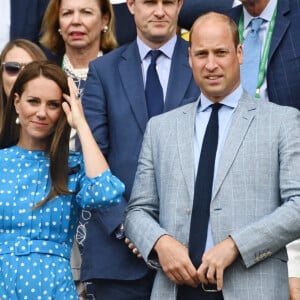 Le prince William, duc de Cambridge, et Catherine (Kate) Middleton, duchesse de Cambridge, dans les tribunes du tournoi de Wimbledon, le 5 juillet 2022. © Ray Tang/Zuma Press/Bestimage 