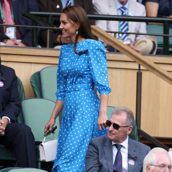 Catherine (Kate) Middleton, duchesse de Cambridge, dans les tribunes du tournoi de Wimbledon au All England Lawn Tennis and Croquet Club à Londres, Royaume Uni, le 5 juillet 2022. 