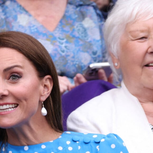 Catherine (Kate) Middleton, duchesse de Cambridge, dans les tribunes du tournoi de Wimbledon au All England Lawn Tennis and Croquet Club à Londres, Royaume Uni, le 5 juillet 2022. 