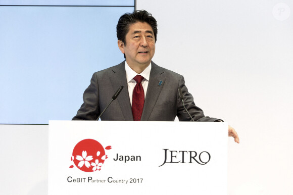 Shinzo Abe, premier ministre du Japon, intervient pour l'ouverture du Cebit 2017 à Hanovre le 20 mars 2017. © Future-Image via ZUMA Press / Bestimage