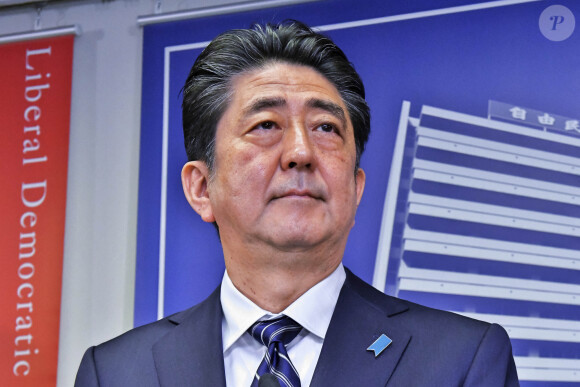 Conférence de presse du premier ministre japonais Shinzo Abe au siège du LDP à Tokyo le 23 octobre 2017 © Future-Image via ZUMA Press / Bestimage