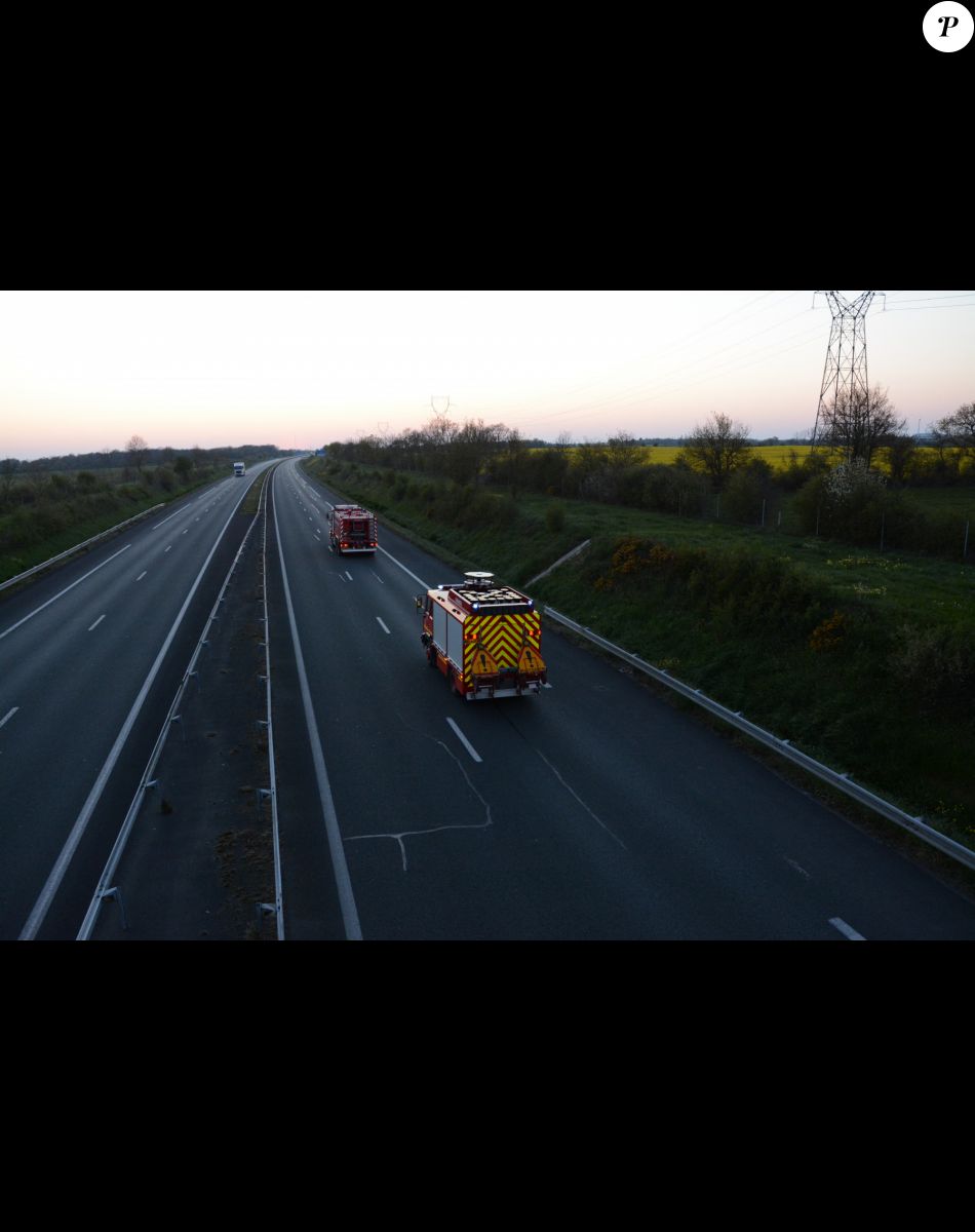 Drame Sur L'autoroute A11 à Angers : Un Homme Poignarde Sa Femme Et ...