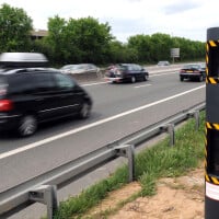 Drame sur l'autoroute A11 à Angers : un homme poignarde sa femme et provoque un énorme accident