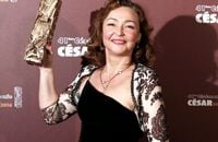 Catherine Frot divorcée de Michel Couvelard : rares photos de leur fille Suzanne