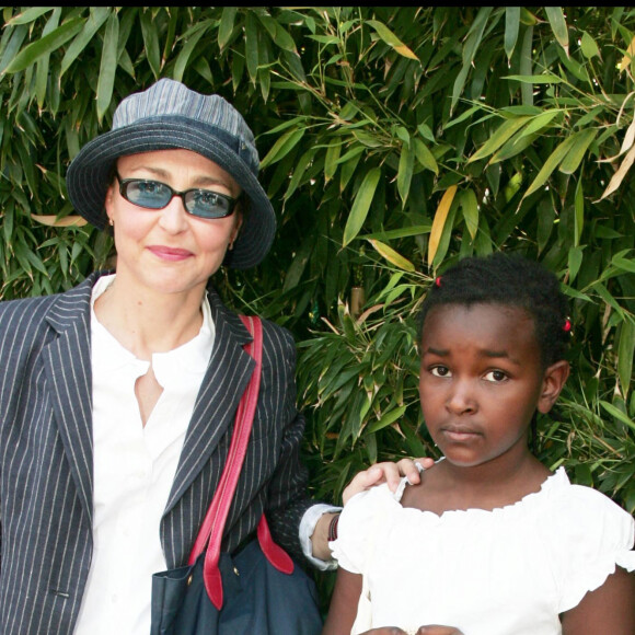 Catherine Frot avec sa fille Suzanne à Roland Garros.