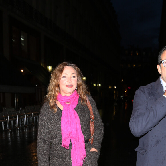 Catherine Frot et son mari Michel Couvelard - Arrivées à la generale de 'Nina' au Théâtre Édouard VII à Paris le 16 septembre 2013.