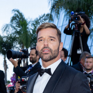 Ricky Martin - Montée des marches du film " Elvis " lors du 75ème Festival International du Film de Cannes. Le 25 mai 2022 © Olivier Borde / Bestimage 