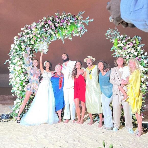 Toute la famille Noah s'est retrouvée pour le mariage de Joakim Noah début juillet. @ Instagram / Joalukas Noah