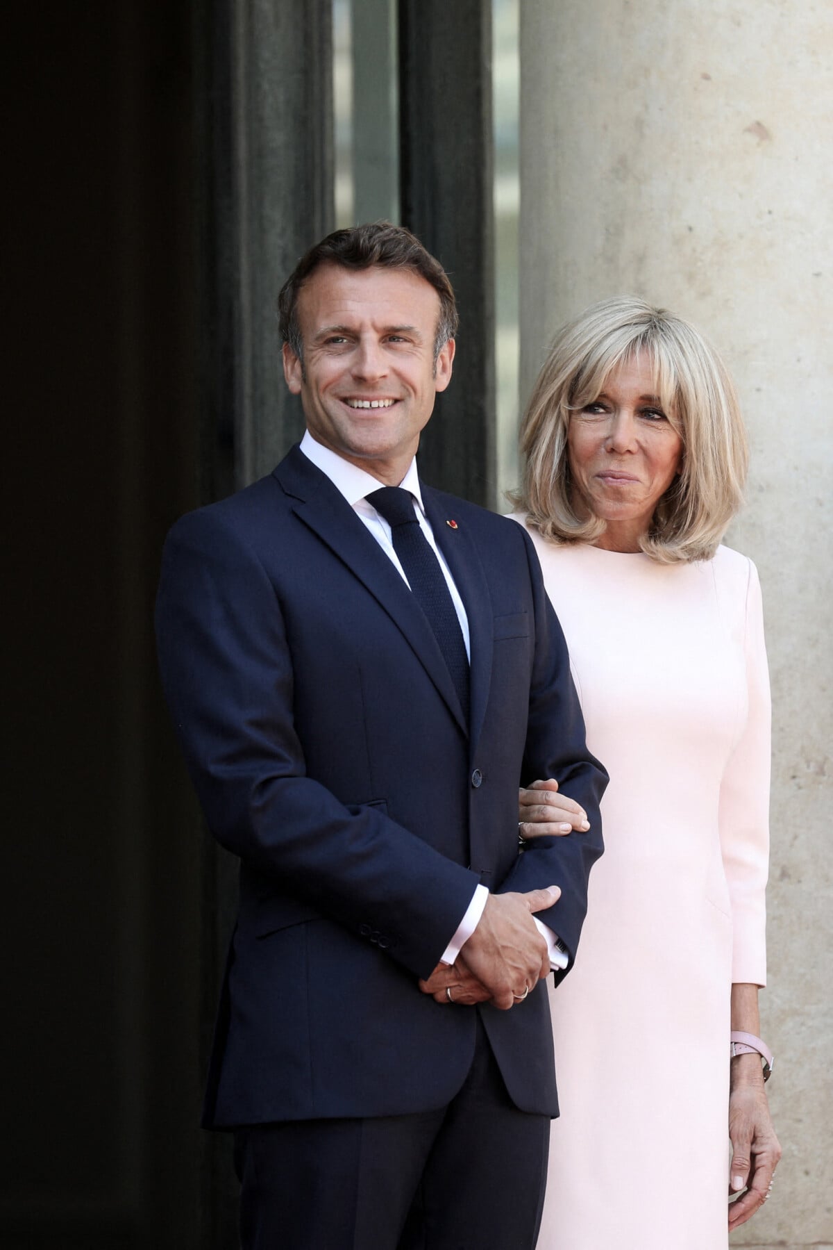 Photo : Le président de la République française, Emmanuel Macron et sa ...