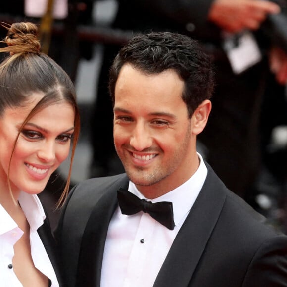 Iris Mittenaere et son compagnon Diego El Glaoui - Montée des marches du film " Top Gun : Maverick " lors du 75ème Festival International du Film de Cannes. Le 18 mai 2022 © Dominique Jacovides / Bestimage 