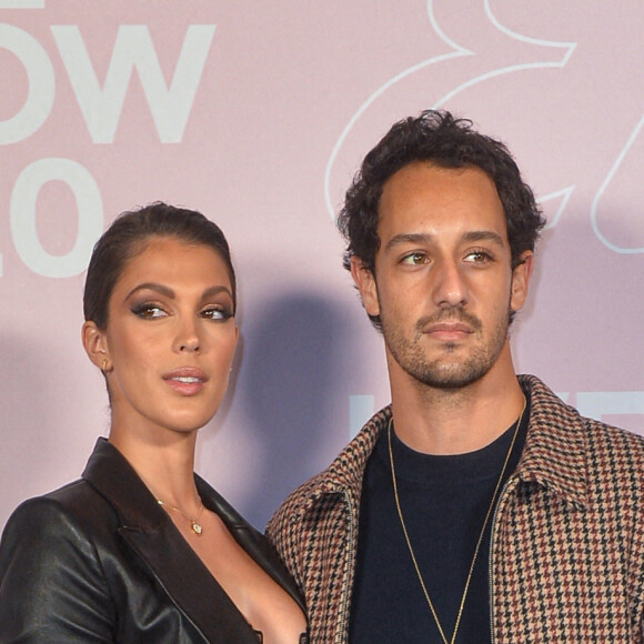 Iris Mittenaere et Diego El Glaoui - Photocall du défilé Etam Live Show 2020 à Paris le 29 septembre 2020. © Pool Agence Bestimage 