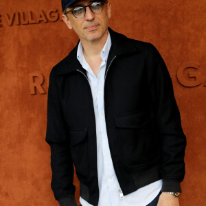 Gad Elmaleh au village lors des Internationaux de France de Tennis de Roland Garros 2022 à Paris, France, le 5 juin 2022. © Dominique Jacovides/Bestimage