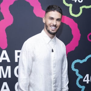 Baptiste Giabiconi - Photocall de la soirée des quarante ans du bijoutier "APM Monaco" à la plage La Môme lors du Festival International du Film de Cannes. © Jack Tribeca / Bestimage 