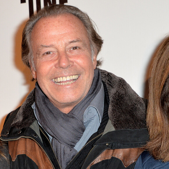 Michel Leeb avec sa femme Béatrice et sa fille Elsa - Avant première du film "Un + Une" de Claude Lelouch à l'UGC Normandie à Paris le 23 novembre 2015.