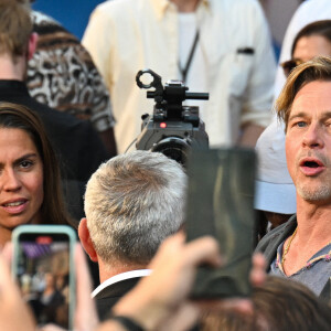 Brad Pitt - Arrivées à la première du film "Bullet Train" au Grand Rex à Paris de Brad Pitt et l'équipe du film dont Elsa Leeb (attachée de presse du film) le 18 juillet 2022. 