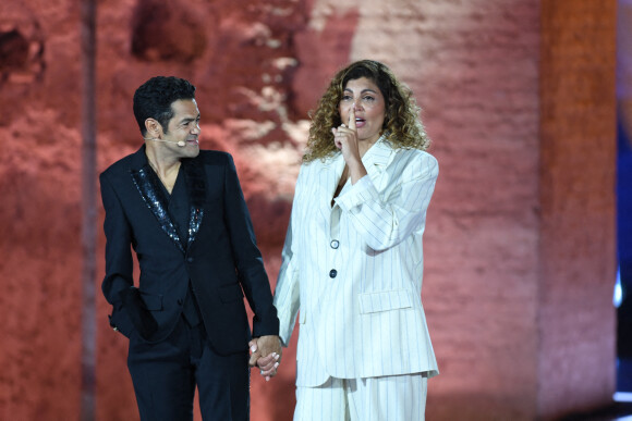Jamel Debbouze et Nawell Madani lors de la soirée du grand gala du "Marrakech du Rire 2022" pour la 10ème édition au palais El Badiî à Marrakech, Maroc, le 18 juin 2022. © Rachid Bellak/Bestimage 