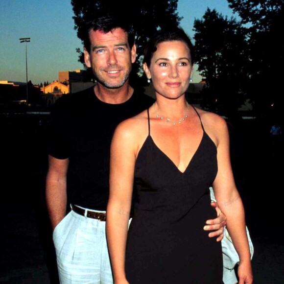 Pierce Brosnan et Keely Shaye Smith. 