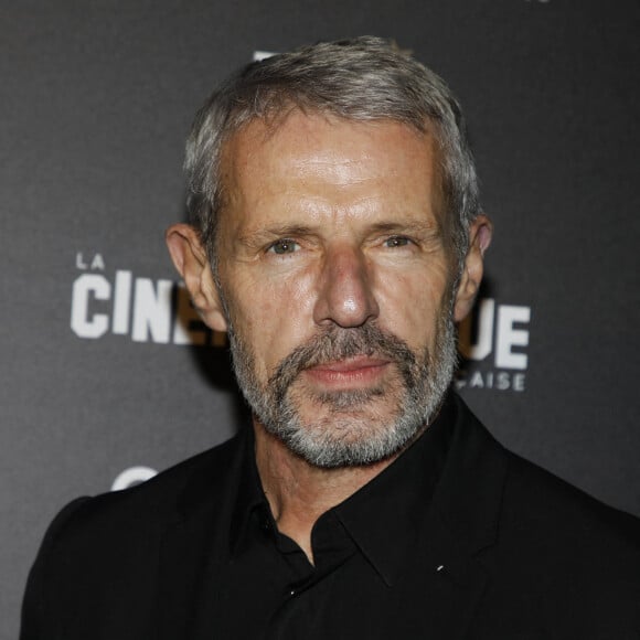 Lambert Wilson - Projection du film "L'année dernière à Marienbad" à la Cinémathèque à Paris. Le 18 novembre 2021. © Denis Guignebourg / Bestimage