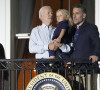 Joe Biden avec son fils Hunter et son petit-fils Beau le 4 juillet 2022 pour la fête nationale à Washington
