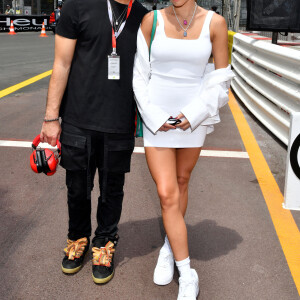 Thylane Blondeau et son fiancé Benjamin Attal lors du Grand Prix de Monaco 2022 de F1, à Monaco, le 29 mai 2022. © Bruno Bebert/Bestimage 