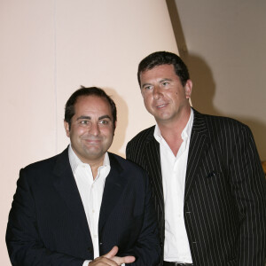 Archives - Laurent Fontaine et Pascal Bataille lors de la conférence de presse de rentrée de TF1 à Paris, le 29 août 2005. © Frédéric Piau/Bestimage