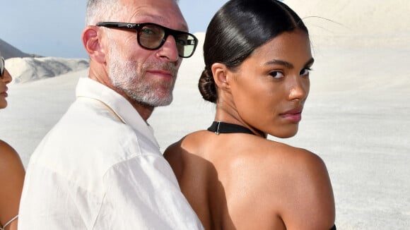 Vincent Cassel et Tina Kunakey : Danse sexy et langoureuse en boite de nuit, ils s'éclatent à Biarritz