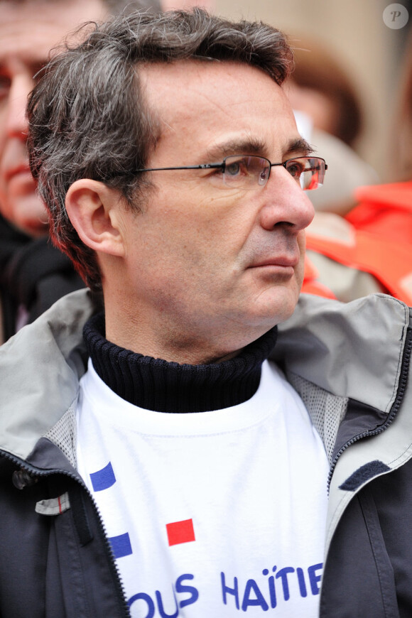 Jean-Christophe Fromantin lors du rassemblement à Neuilly-sur-Seine en faveur de Haïti le 7 février 2010