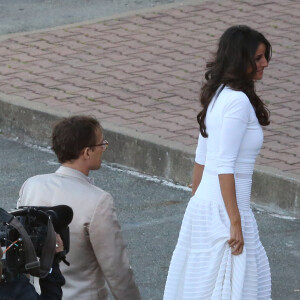 Mariage de Jean-Luc Delarue et Anissa Kehl à Belle-île-en-mer, le 12 mai 2012. Après la cérémonie, le couple a dîné au café de la Cale à Sauson.