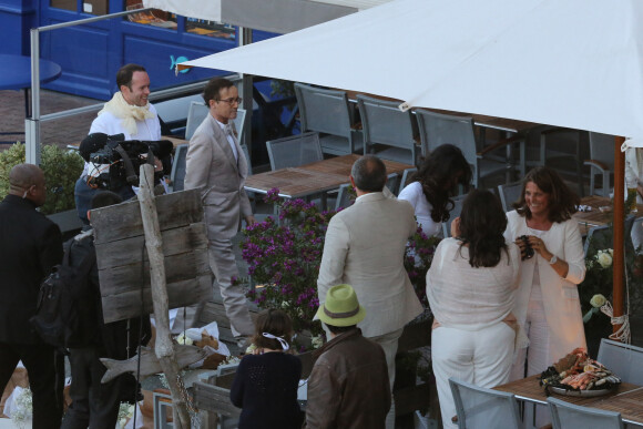 Mariage de Jean-Luc Delarue et Anissa Kehl à Belle-île-en-mer, le 12 mai 2012. Après la cérémonie, le couple a dîné au café de la Cale à Sauson.