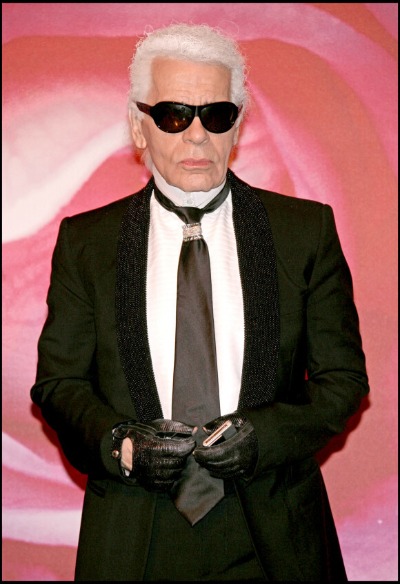 Karl Lagerfeld arrive au Bal de la rose de Monaco. Le 29 mars 2008.