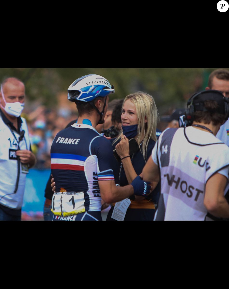 Julian Alaphilippe et Marion Rousse - Championnats du Monde UCI - Elite Hommes à Leuven en Belgique le 26 septembre 2021.