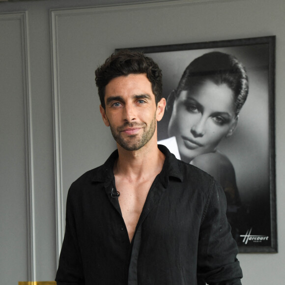 Exclusif - Valentin Léonard lors du match de football France Hongrie depuis la suite Harcourt du Fouquet's Barrière à Paris le 19 juin 2021. © Coadic Guirec / Bestimage 