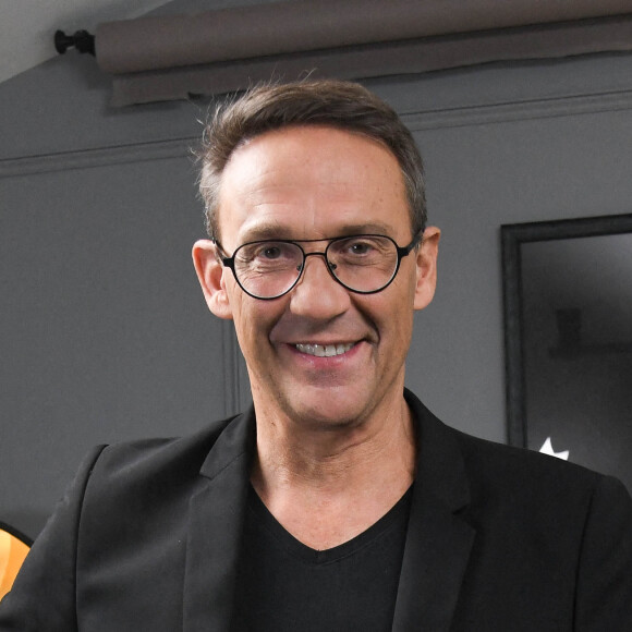 Semi-Exclusif - Julien Courbet - Personnalités à la soirée "Football Palace" à l'Hôtel Barrière Le Fouquet's Paris pour BarrièreBet. Le 23 juin 2021 © Coadic Guirec / Bestimage