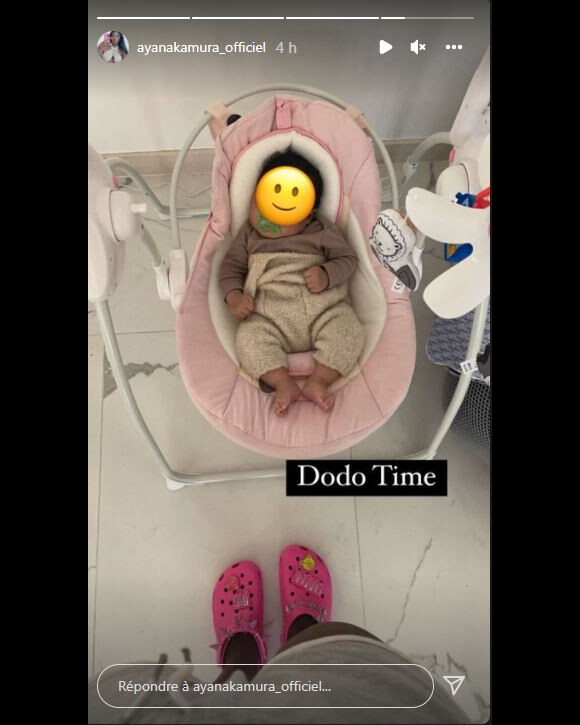 Aya Nakamura, maman pour la 2e fois, a partagé cette photo de bébé sur Instagram. Février 2022.