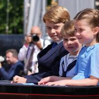 Prince William et Kate Middleton : Lapins, piscine, français... Ce qui va changer à la rentrée pour les enfants !