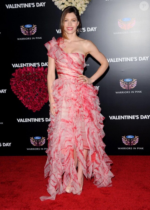 Jessica Biel à la première de Valentine's Day le 8 février 2010