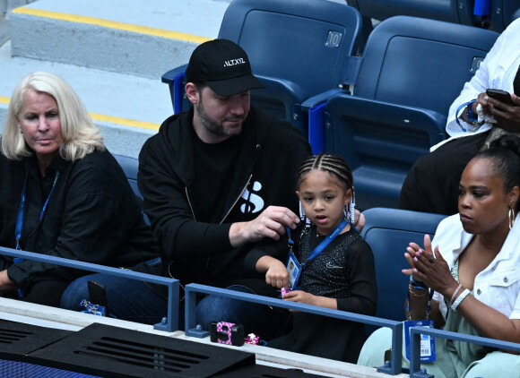 Alexis Ohanian, le mari de serena et leur fille Olympia - Serena Williams arrive sur le court pour son match de premier tour de l'US Open 2022 au Billie Jean King National Tennis Center de l'USTA à New York le 29 août 2022.